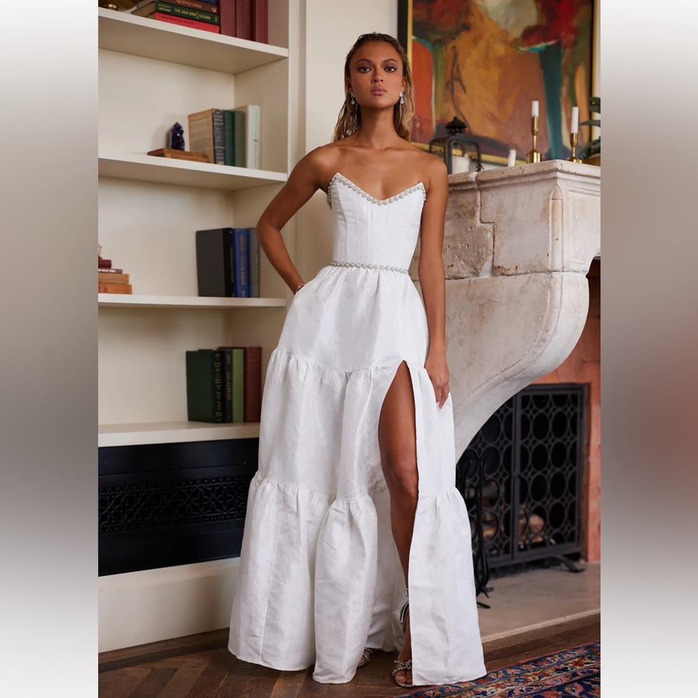 V Chapman White Windsor Brocade Vivian Dress